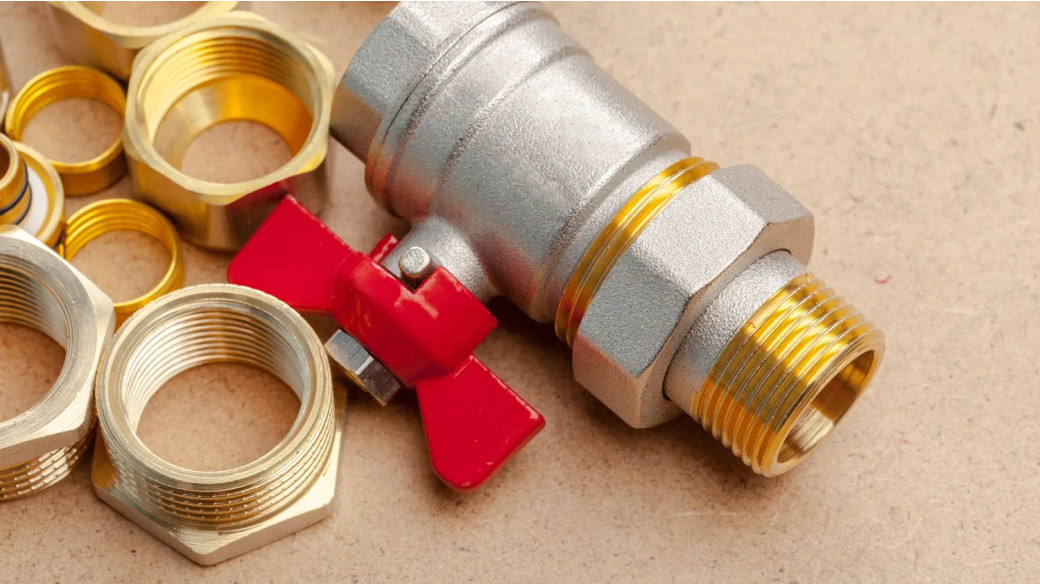 Jak dbać o szczelność i trwałość systemów rur i złączek PEX?
