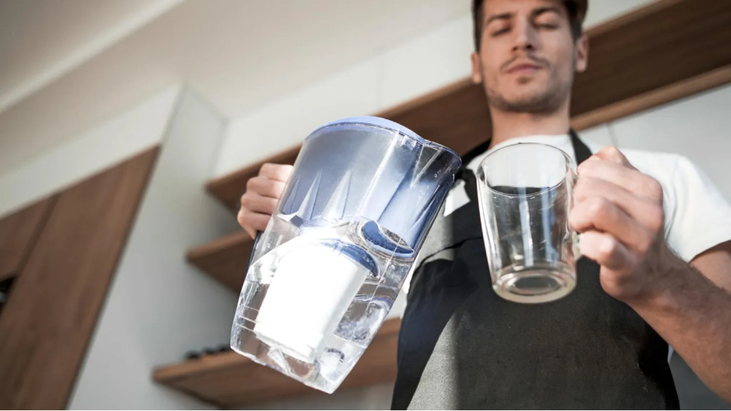 Stacja świeżej wody w praktyce – jak poprawić jakość wody w domu?